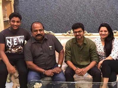 Leaked pictures reveal Vijay's 'Thalapathy 64' technical crew | Tamil ...