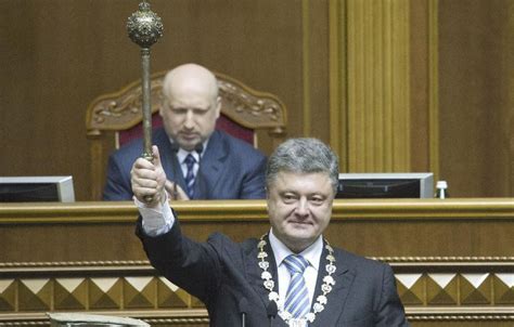 7万乌克兰民众要求新总统辞职 泽连斯基不打算回应|波格丹_新浪财经_新浪网