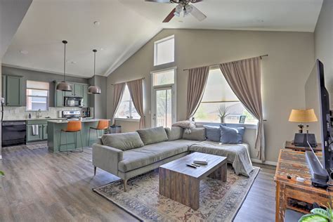 FURNISHED RENTALS