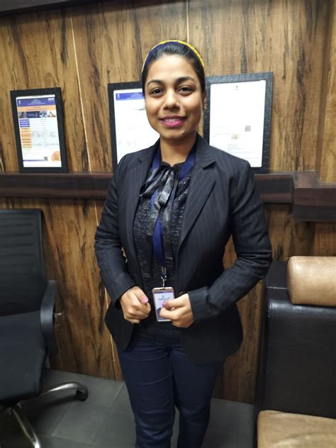 About Us - JustLead.in