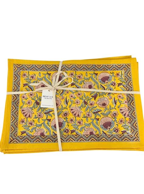Tabletop Collection | Yellow Blockprint Placemats – Beau & Ro