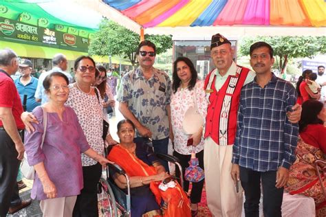 Indore : Chappan Dukan Hosts Get Together Of Army Veterans