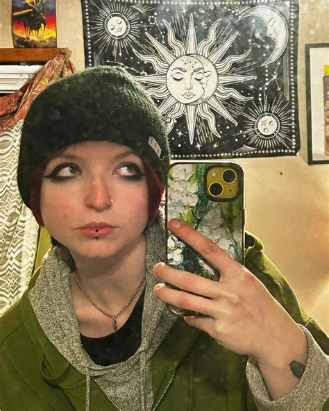 lily (lee) ritter (@leeth4l11) • Instagram photos and videos