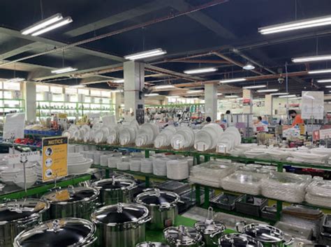 Kitchenware Shops 的图像结果