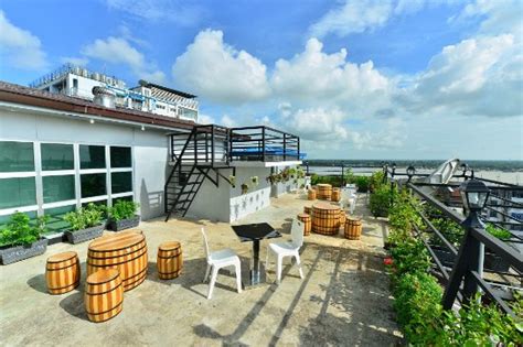 BACKPACKER BED & BREAKFAST (Yangon, Myanmar) - Hostel Reviews & Photos ...