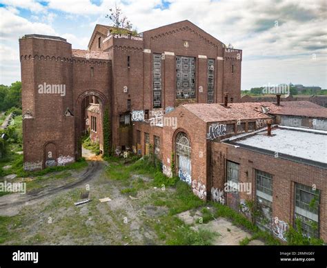 Kings Park, New York - May 21, 2023: Exterior view of historic ...