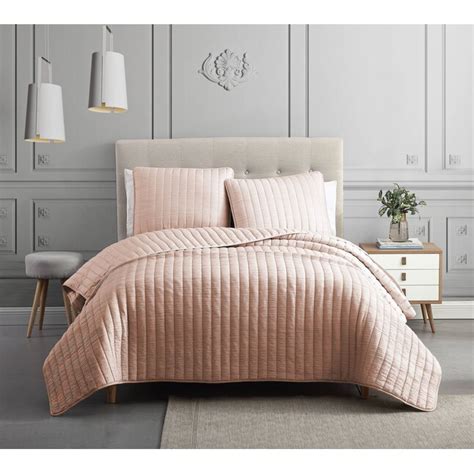 Riverbrook Home 3-Piece Blush Queen Quilt Set at Lowes.com
