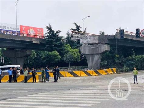 无锡桥面侧翻事故调查报告出炉：17官员被处理_凤凰网