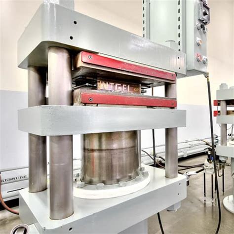 Compression Mould Design 的图像结果