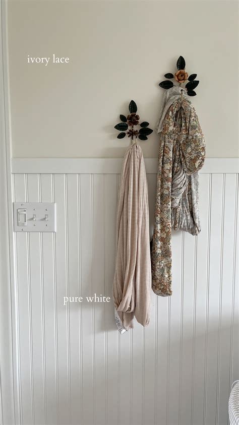 Best Sherwin Williams White Paint Colors – Photos & Helpful Review