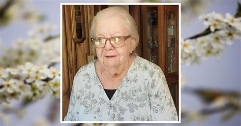 Obituary Galleries | Joan Dale Bare | Rose & Quesenberry Funeral Chapels