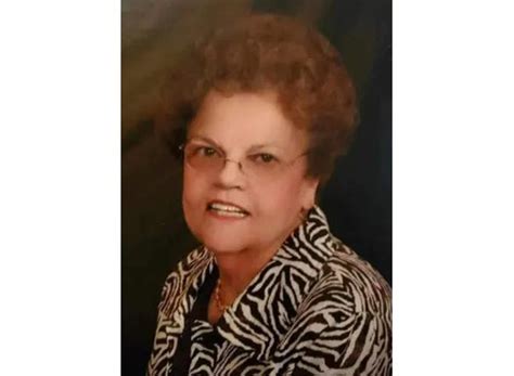 Rita Garside Obituary (2024) - Dubuque, IA - Hoffmann Schneider ...