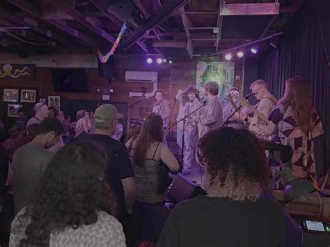 10 Best Seattle Bars & Lounges With Live Music - Seattle - The Infatuation