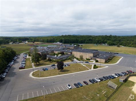 Franklin D Roosevelt Senior High School in Hyde Park, NY - Homes.com