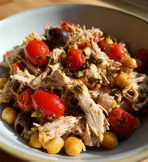 25-Minute Chicken Gyros That Crush Takeout Every Time - Wilingga Recipes - diet xperts recipes