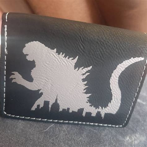 Nut On Broken Computer 的图像结果