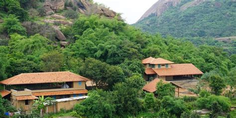 Swa Vana Farm Stay: Nature Retreat Near the City Getaway