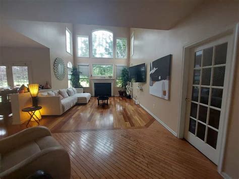 Beautiful home in Golf resort with private rooms - Houses for Rent in ...