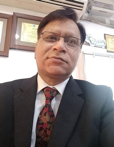Online Spine Doctor Consultation in Jaipur, Online Back Pain Doctor ...