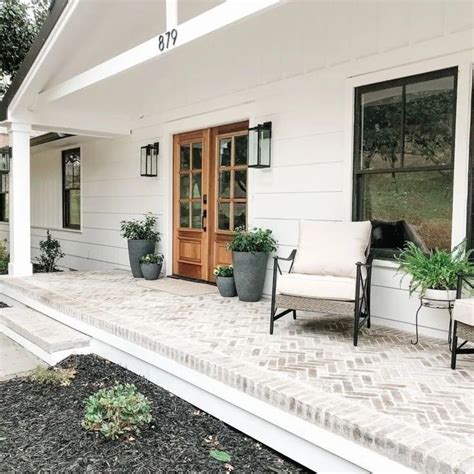 15 Painted Porch Floor Ideas To Add Colorful Charm to Your Outdoor Space
