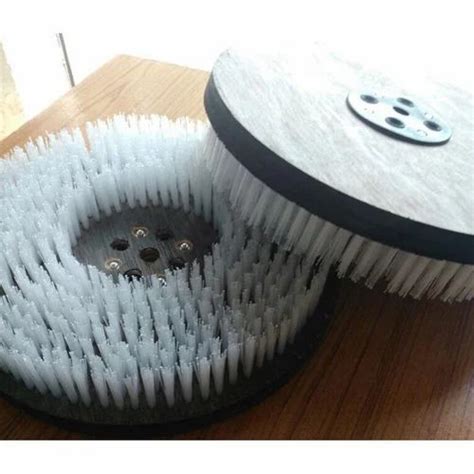Nylon Brush - Nylon Cleaning Brush Manufacturer from Bengaluru
