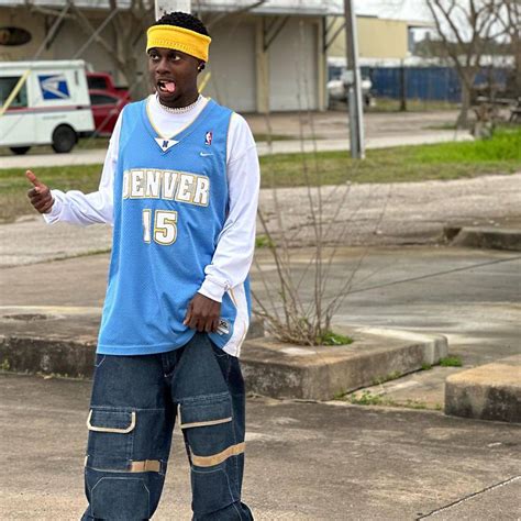 Rapper Wearing Nba Jersey