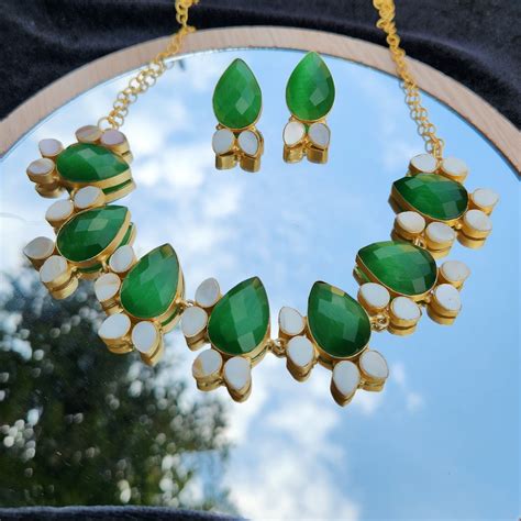Green Gemstone and Pearl Statement Choker – DIYA ASWANI