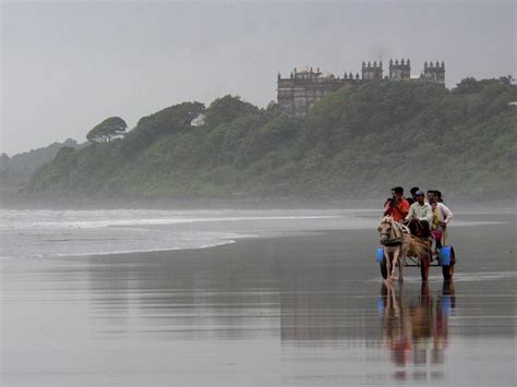 Murud Beach, dapoli, India - Top Attractions, Things to Do & Activities ...
