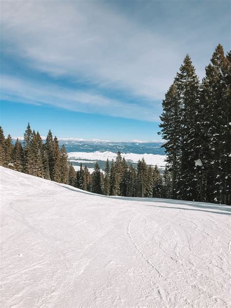 Winter Ski Trip to Tamarack Resort in Idaho - Brown Eyed Flower Child