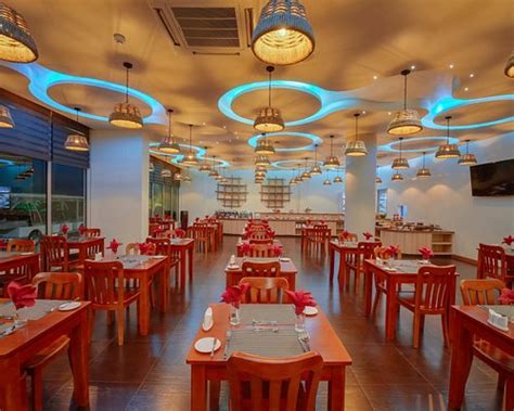 SEASON PARADISE (Thulusdhoo Island) - Hotel Reviews, Photos, Rate ...