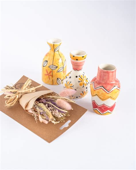 Buy Floral Bloom Gift box Online | Wishing Chair