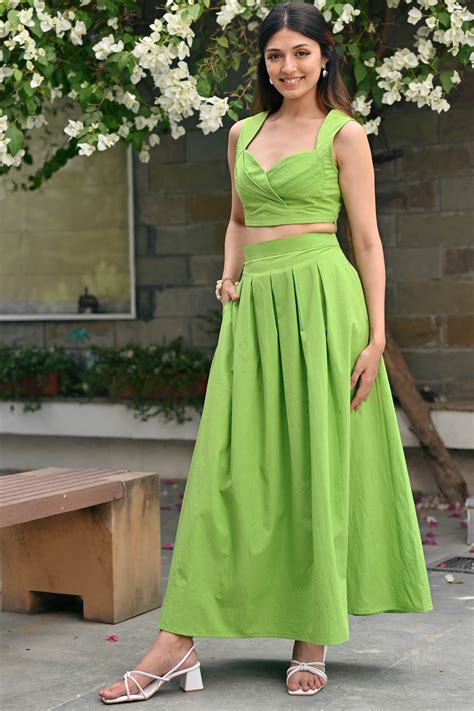 Green Queen Pleated Set – NORE 21