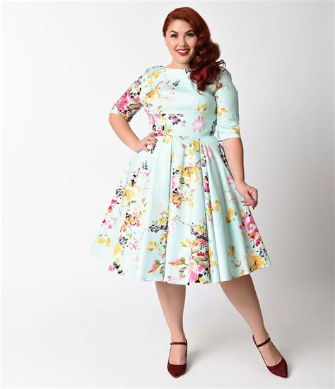 Vintage Plus Size Clothing