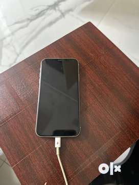 Buy & Sell Second Hand Iphone 11 in India, Used Mobile Phones in India ...