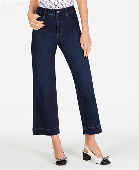 How to Wear Petite Wide Leg Jeans and Wide Leg Pants