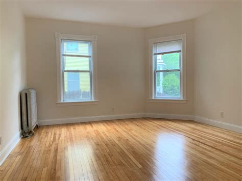 20 Dayton St, Worcester, MA 01609 – Premier Properties of Massachusetts