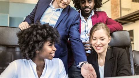 Beginner HTML Course 的图像结果