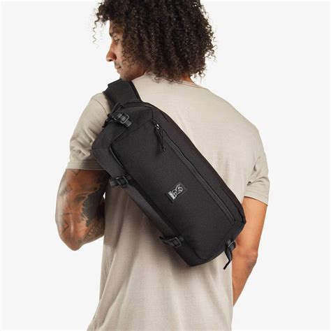 Chrome Industries Ruckas Backpack Large - Black | Modern Quests