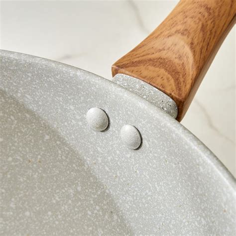 Buy Allure Lian Aluminium Non Stick Wok - 4.3L from Home Centre at just ...