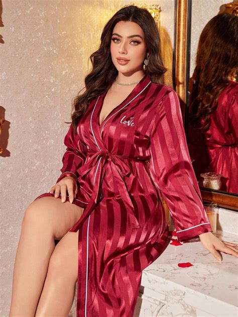 LuxeNights Plus Size Faux Silk Printed English Text & Striped Robe for ...