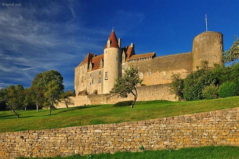 CHATEAU DE CHÂTEAUNEUF-EN-AUXOIS (2026) All You Need to Know BEFORE You ...