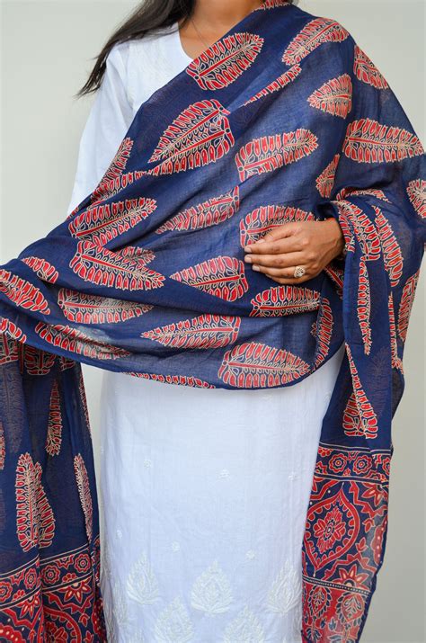 Raag-e-Ajrakh - Heritage Ajrakh Prints – Pinaachi