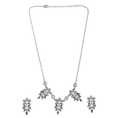 Fresh Fern Rue Necklace Set – VOYLLA