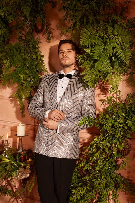 Cocktail Men – Manish Malhotra