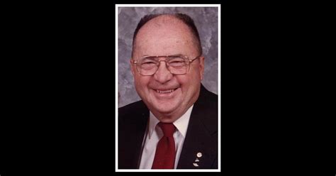Obituary | Harold W. Hare of Saginaw, Michigan | Kendall Funeral Home, Inc.