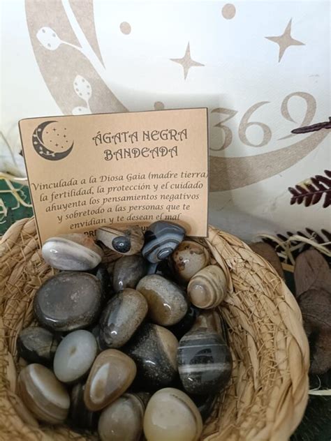 Ágata Negra Bandeada Canto Rodado - Lunaria