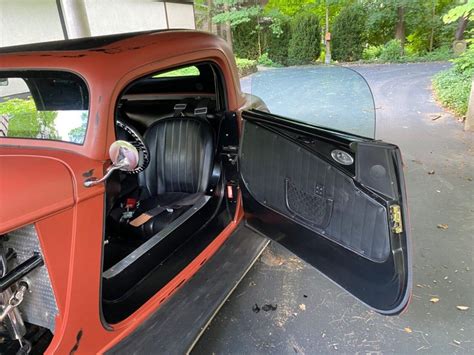 1933 Ford @ Barn finds for sale