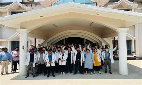 SGRR Medical College Paediatrics Resident commits suicide due to ...