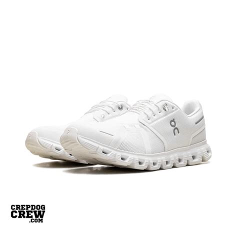 On Running Cloud 6 All White