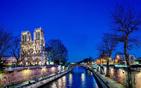 Notre-Dame Cathedral Wallpapers - Wallpaper Cave